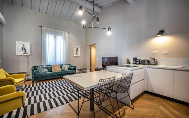 Hs4U Ricasoli Luxury apartment near Duomo N.2