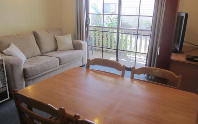 Kitty'S Place – Guest Rooms – Strahan
