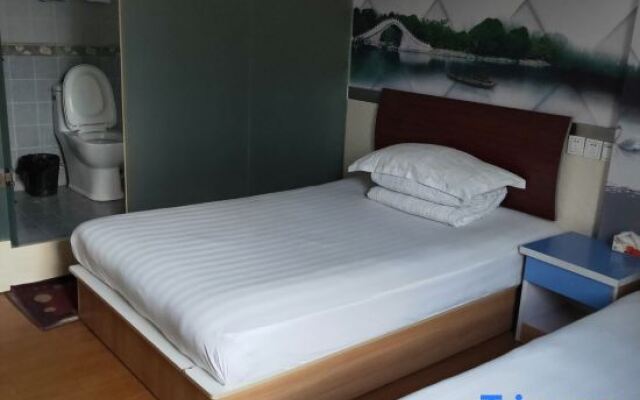 Yuebin Chain Hotel Shanghai Xinqiao