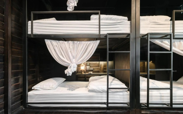 Kloem Hostel - Adults Only