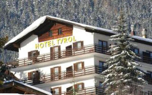 Hotel Tyrol