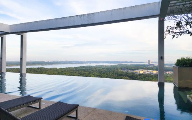 Iskandar Residence -- Legoland & Kids & WiFi # 3BR2B # 6pax