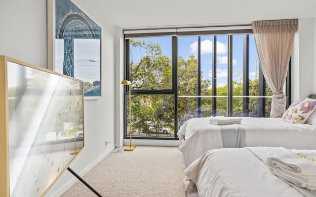 StayAU Modern Townhouse