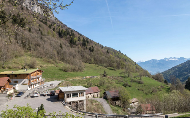 Les Chemins Du Leman