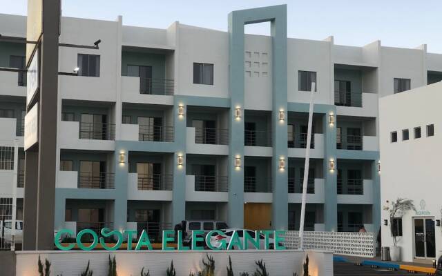 Costa Elegante Hotel & Suites