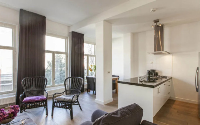 Sarphati Apartments Suites