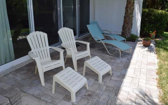 Westbay Cove South 703