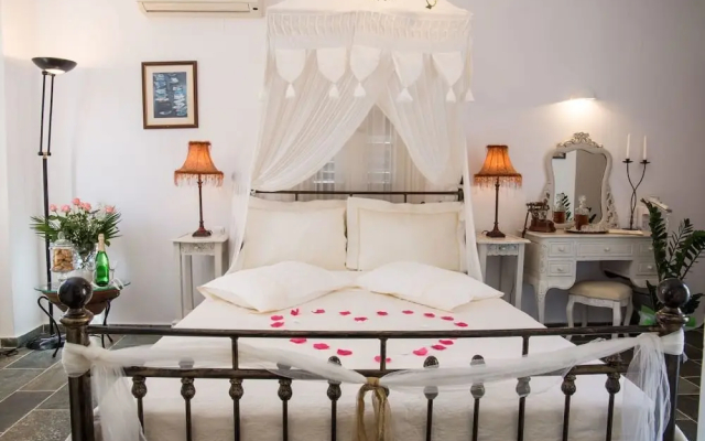 Nymfes Hotel