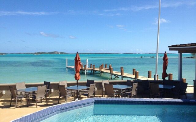 Rhumcay Exuma Beach Resort