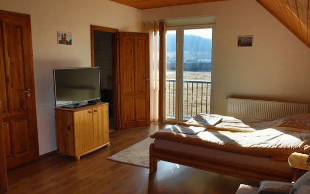 Szabolcs Apartments