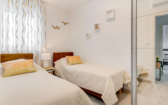 Magnolia 4* luxury apartment in town center