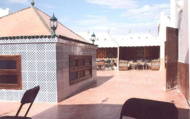 Well Center Riad Auberge Assounfou