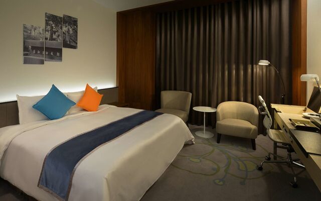 Golden Tulip Glory Fine Hotel