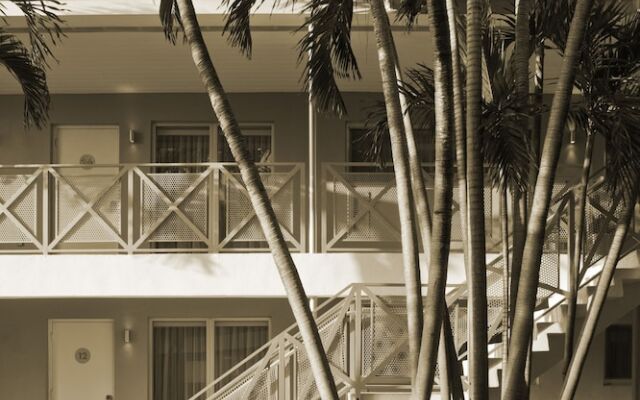 1818 Meridian House Apartments and Suites by Eskape Collection