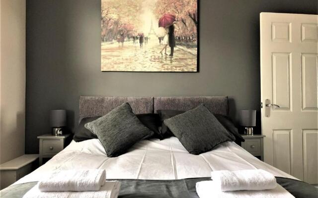 Eclipse Apartment No 2