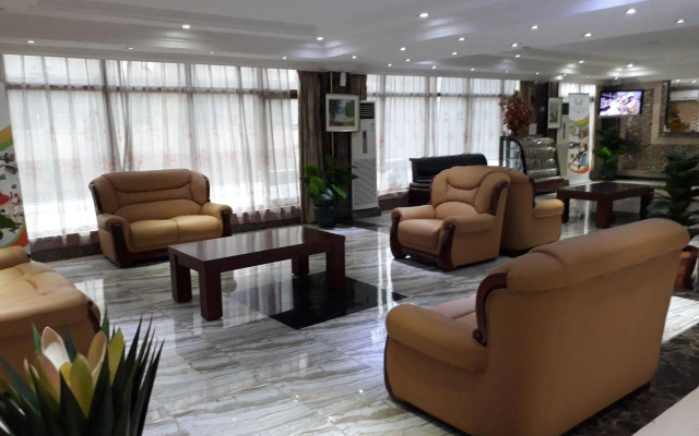 Tiffany Diamond Hotels