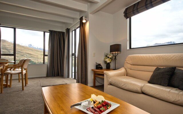 Woodlands Close Retreat