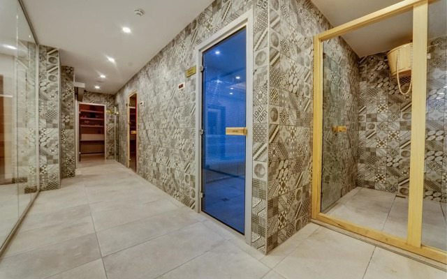 The Menord Hotel