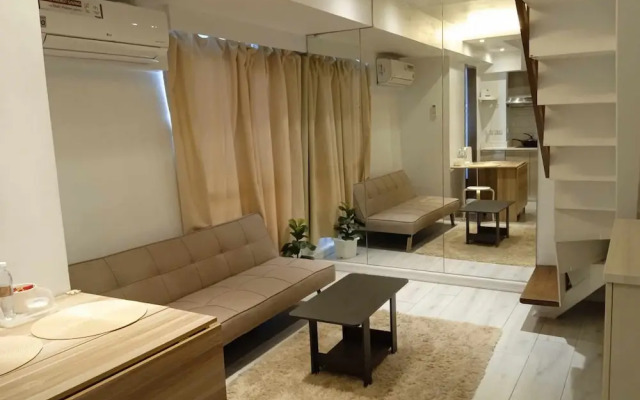 COZI modern loft suite at BGC