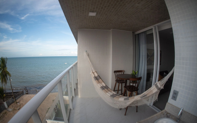 Pé na areia do Caribessa - Branco Haus