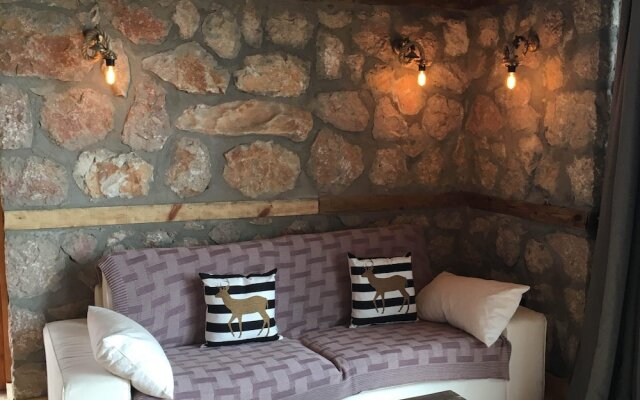Prima Donna Hotel