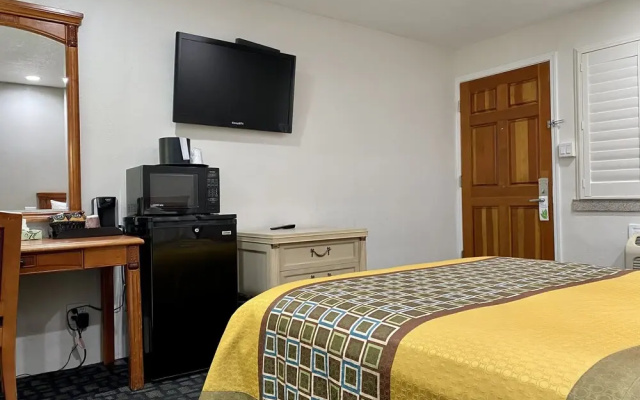 Geary Parkway Motel
