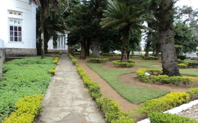 Hotel Tavares Correia