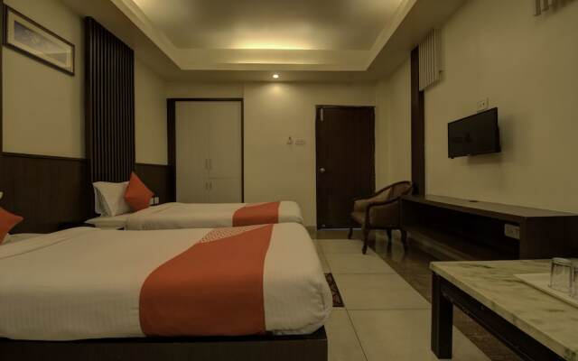 Emerald Hotel