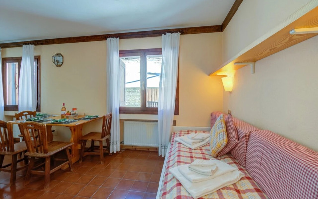 Abeti A3-14 few min From ski