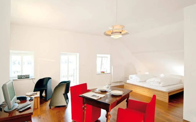 Villa Verdi Apartments
