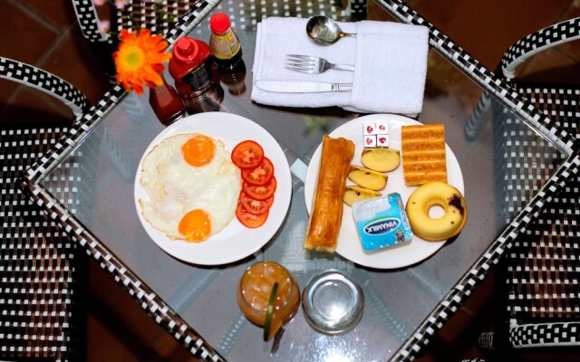 Huong Homestay