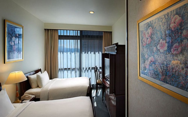 Real Point Suites at Times Square