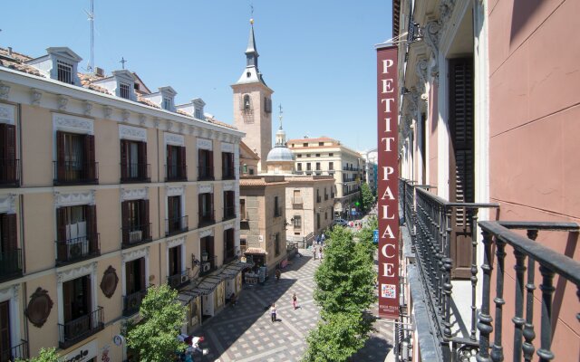 Petit Palace Arenal