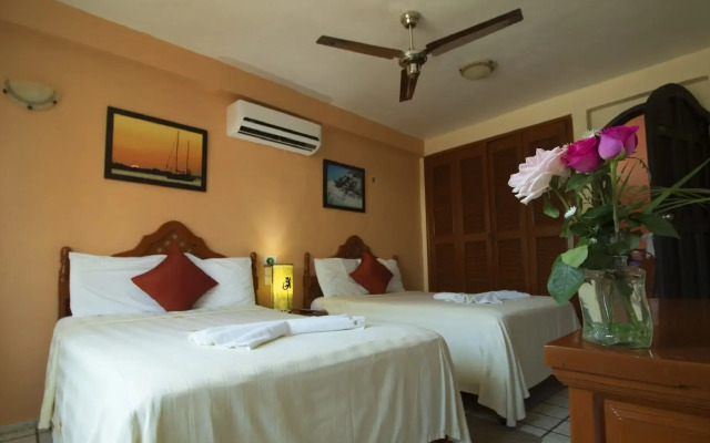Hotel & Restaurant Bucaneros, Isla Mujeres