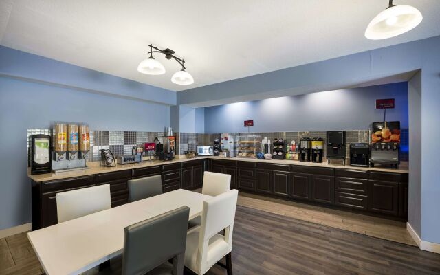 Best Western Plus Mountain View Auburn Inn