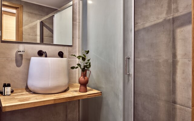 Troulis Aparthotel