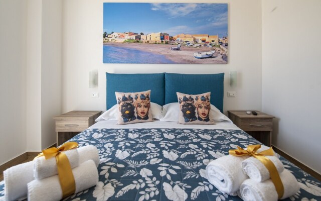 Topazio Apartment On Sea Shore