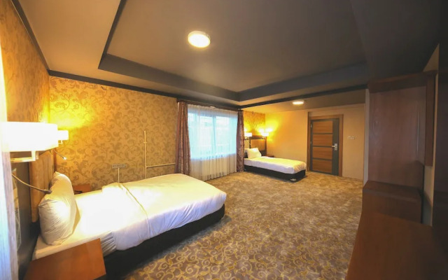 Taht Palace Hotel