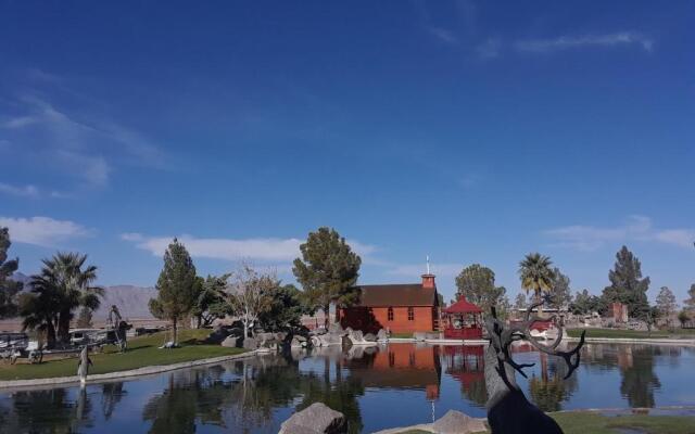 Longstreet Inn & Casino