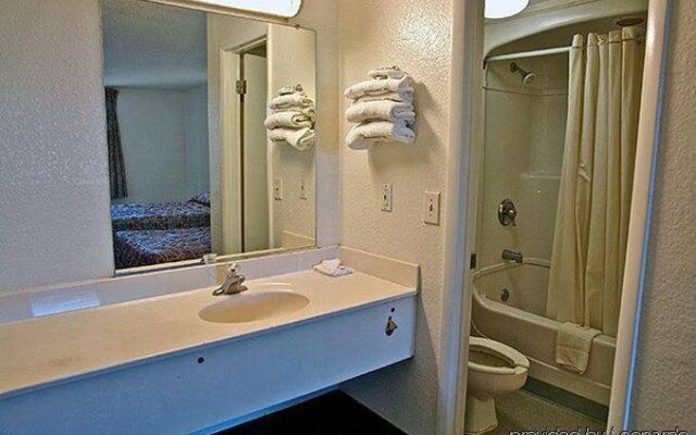 Motel 6