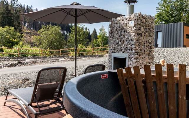 Modern Holiday Home With hot tub in Winterberg