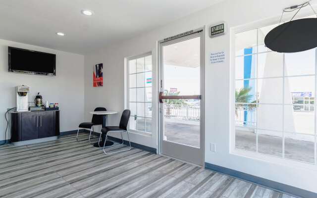 Motel 6 Barstow, CA - Route 66