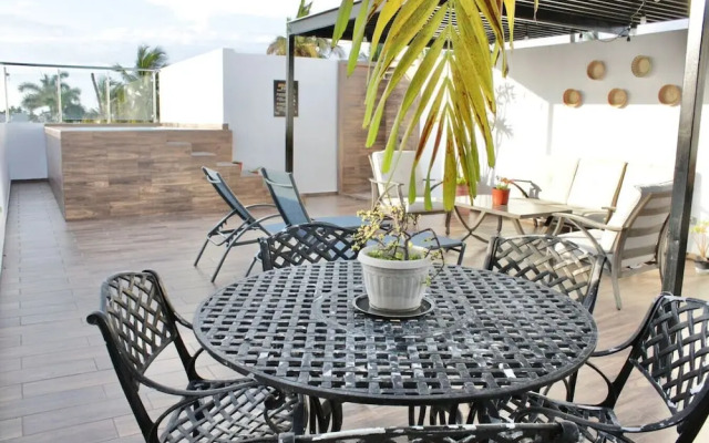 Rincon Colonial Apartments