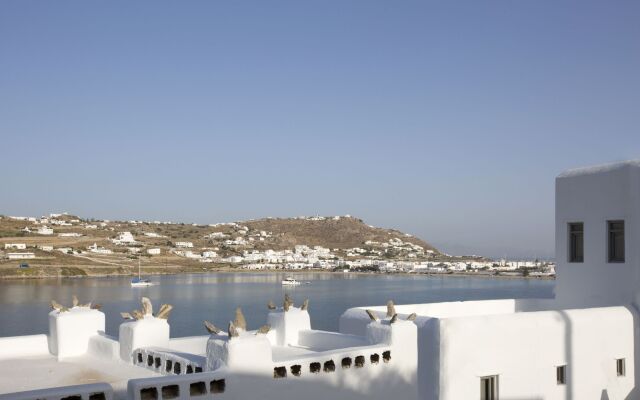 Dreambox Mykonos Suites
