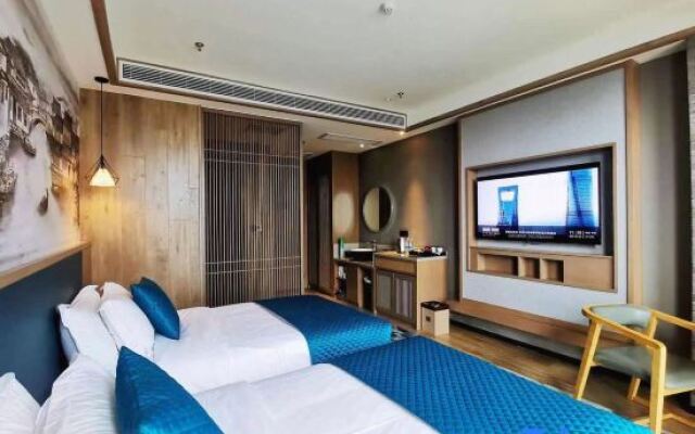 MEHOOD LESTIE Hotel (Nantong Xinshiji Avenue)