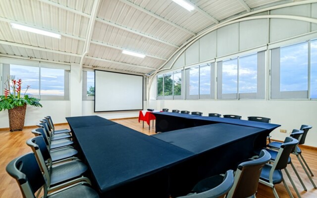 Diagonal Hotel Chipichape