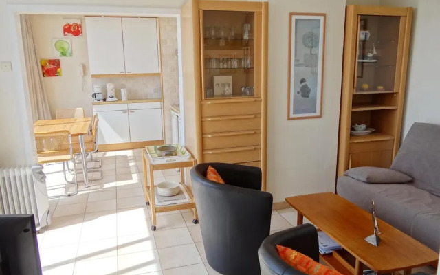 Apartment in Nieuwpoort With Beach Access