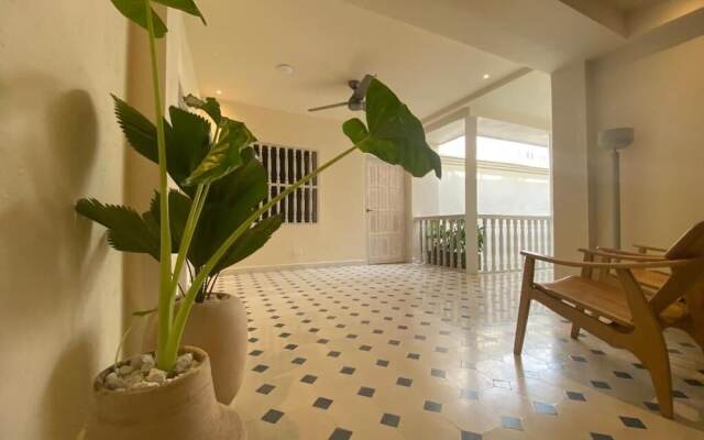 B Haus Hotel Boutique