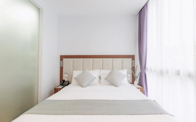 Santa Grand Hotel East Coast, a NuVe Group Collection