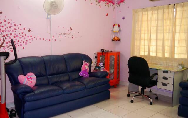 Little Family Homestay